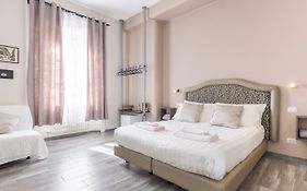Piazza Bologna Little Suites